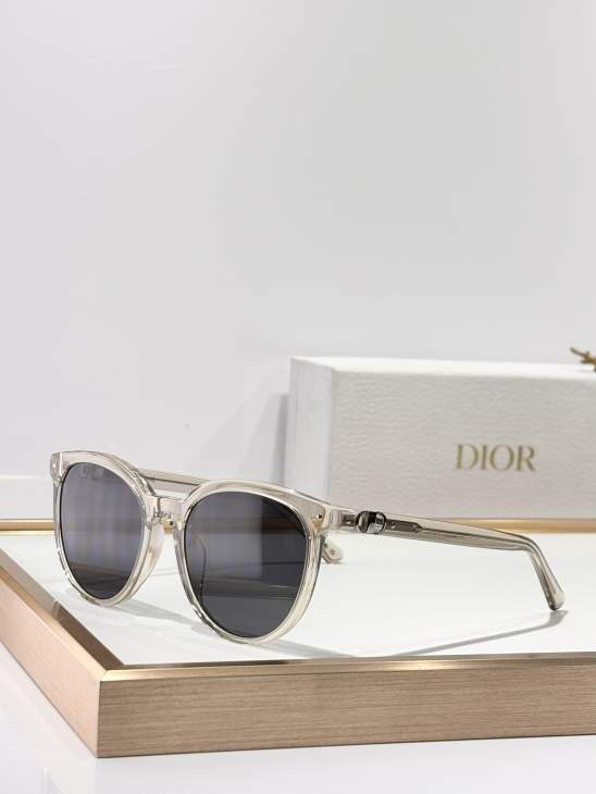 Picture of Dior Sunglasses _SKUfw75975550fw